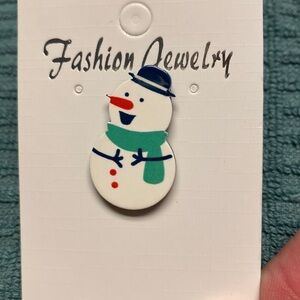 Snowman fashion pin